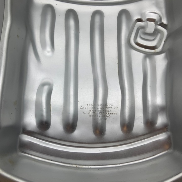 Vintage Wilton Sesame Street Character Oscar the Grouch Retro Cake Tin Pan 1977 - Picture 5 of 13